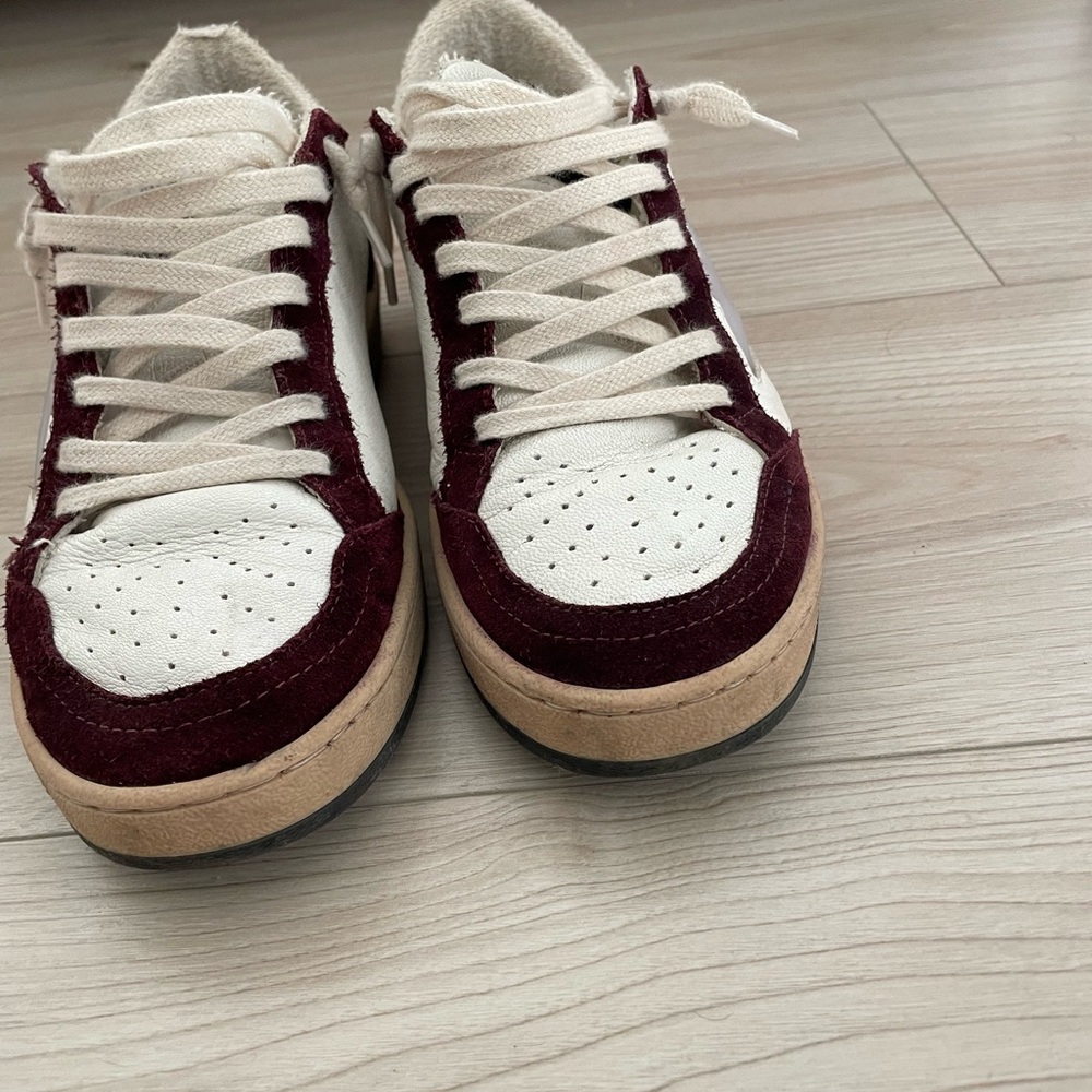 Golden Goose Women’s Ball Star Sneakers - Picture 4 of 8